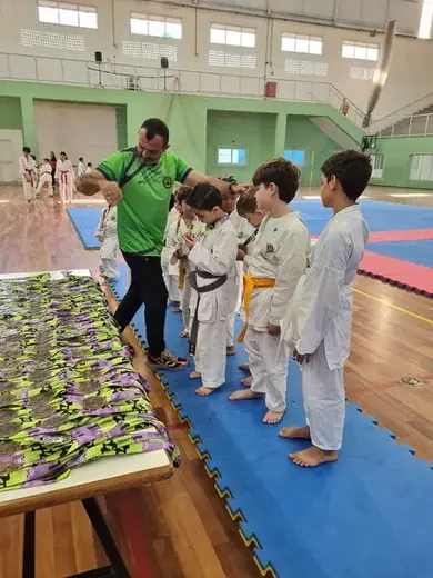19/04 - Festival de Karatê de Louveira — foto 32