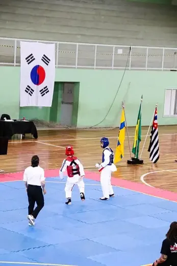 22/03 - Torneio da Amizade 2026 Destaca Talentos de Louveira — foto 32
