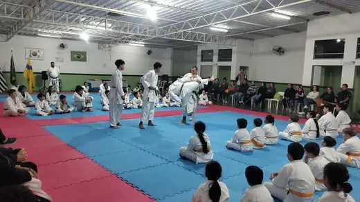 08/07 - Troca de Faixa de Karatê — foto 153