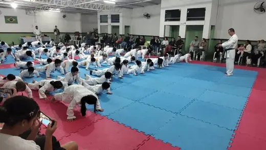 08/07 - Troca de Faixa de Karatê — foto 173