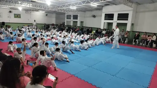 08/07 - Troca de Faixa de Karatê — foto 180